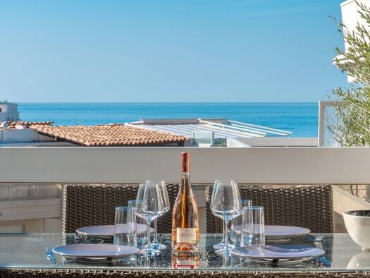 Appartement à vendre 529 000 € 3 pièces 2 chambres 72,57 m² Étage 5/6 Juan-les-Pins Antibes 06160
