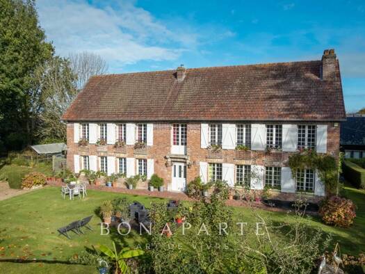 Demeure à vendre 990 000 € 8 pièces 4 chambres 307 m² Secteur Sauvegarde Honfleur 14600