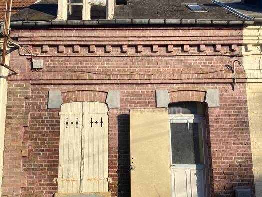 Maison à vendre 50 000 € 3 pièces 2 chambres 64 m² 124 m² de terrain Vaux Laon 02000