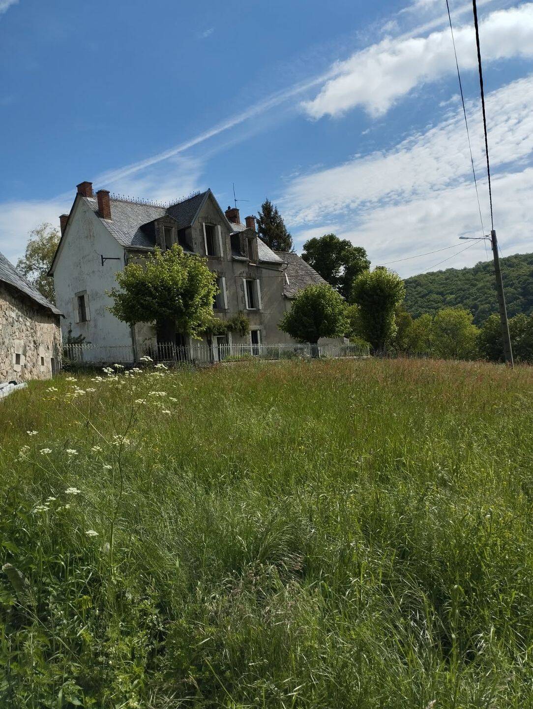 Maison à vendre, 263m², RIOM ES MONTAGNES