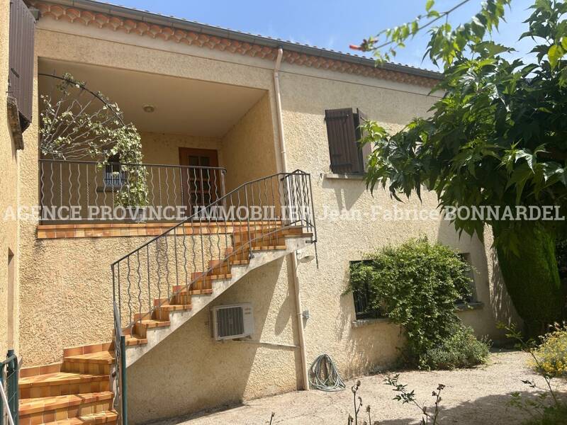 Maison à louer, 80m², VALREAS