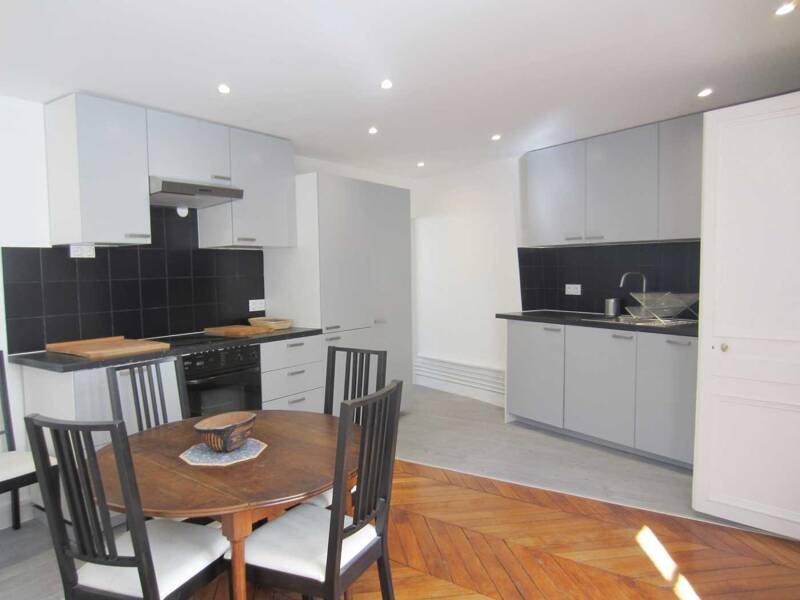 Maison à louer, 75m², PARIS 7E