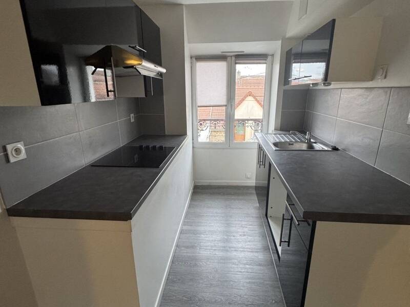 Maison à louer, 37m², CORBEIL ESSONNES