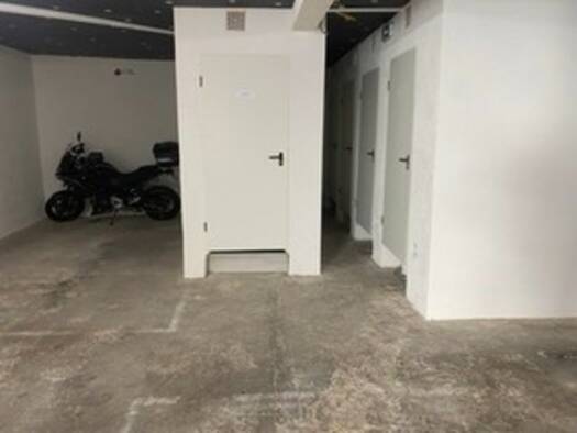 Parking à louer 65 € 4 m² Plateau Notre Dame Sud-Bord de mer-Beaurivage Saint-Raphaël 83700