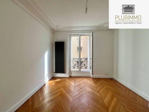 Appartement à vendre 1 400 000 € 4 pièces 3 chambres 103 m² Étage 3/5 Paris 9ème 75009
