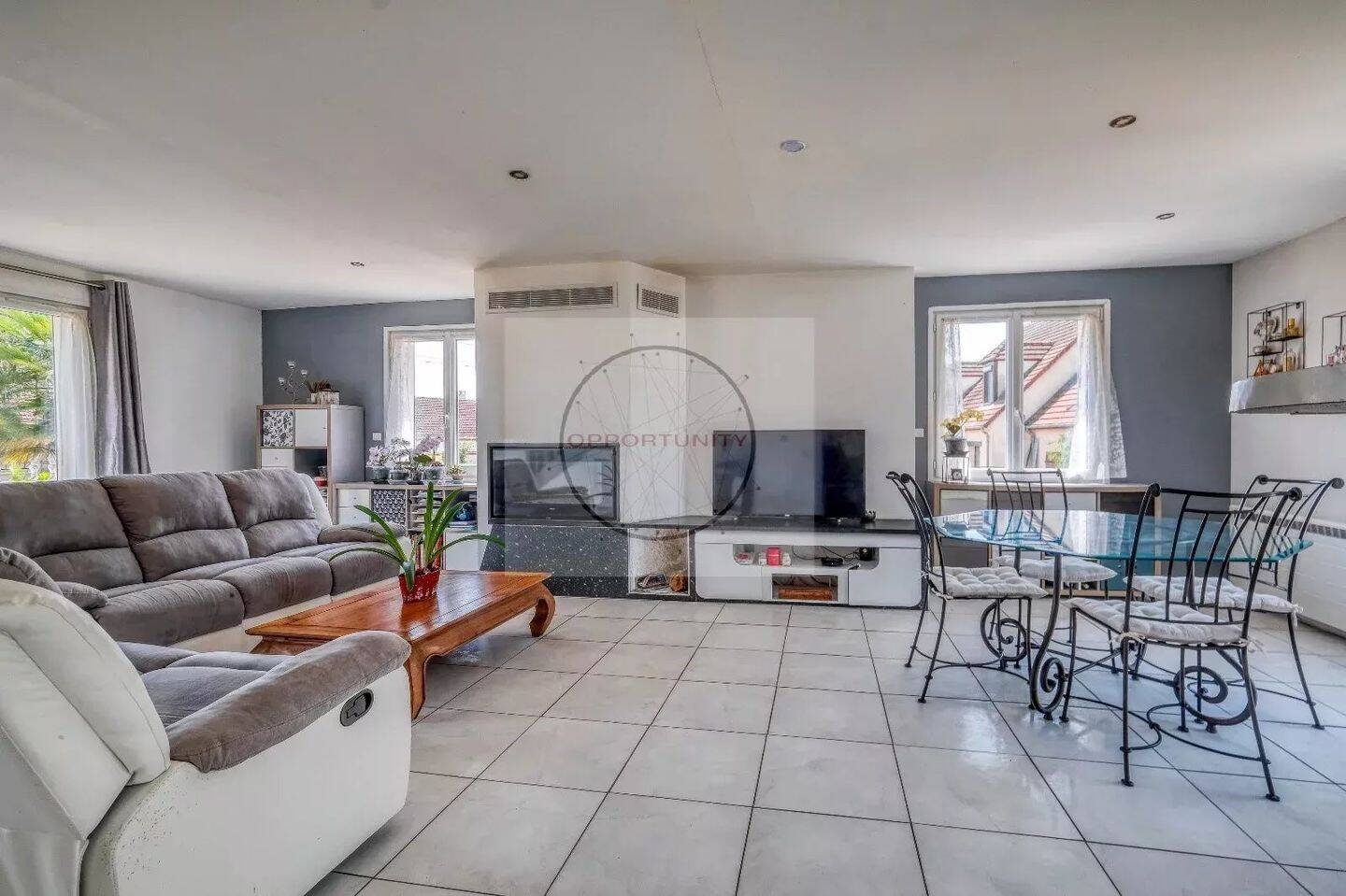 Maison à vendre, 164m², JOUY SUR MORIN