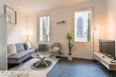 Appartement à louer 500 € 1 pièce 27 m² Zone Pietonne Avignon 84000