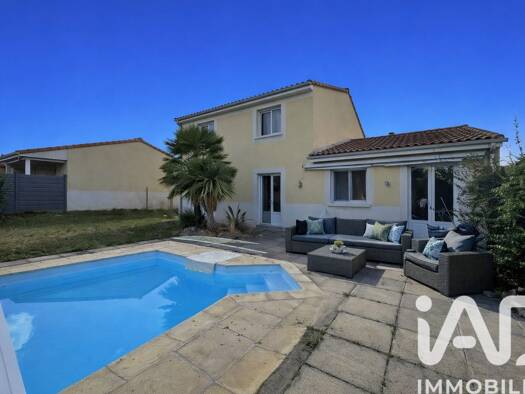 Maison à vendre 314 000 € 6 pièces 4 chambres 156 m² 532 m² de terrain Aigrefeuille-sur-Maine 44140