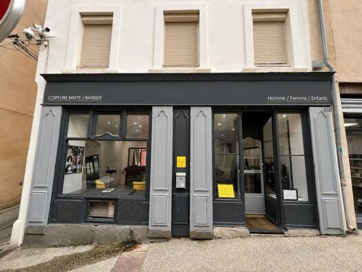 Boutique à vendre Fonds de commerce 50 000 € 37 m² de surface de vente Centre Ancien Pertuis 84120