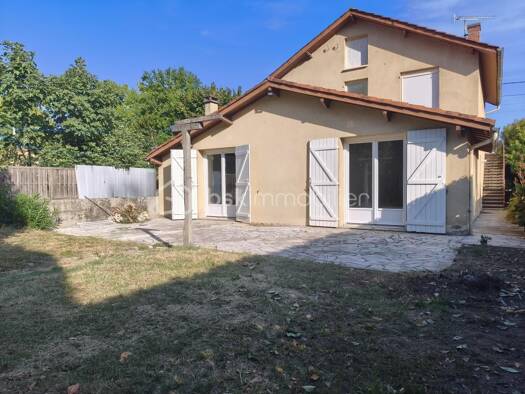 Maison à vendre 169 000 € 5 pièces 3 chambres 140 m² 331 m² de terrain Nord Moissac 82200