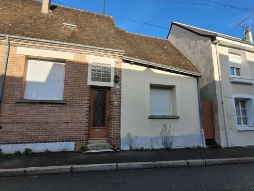 Maison à vendre 125 000 € 4 pièces 3 chambres 109 m² 771 m² de terrain Château-Renault 37110