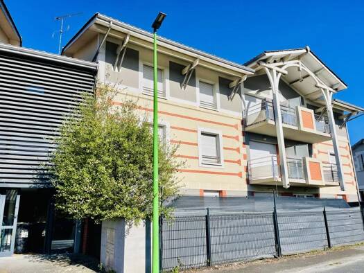 Appartement à vendre 156 600 € 2 pièces 46 m² Mios 33380