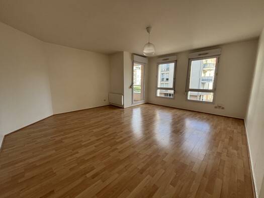 Appartement à louer 650 € 2 pièces 1 chambre 49,6 m² 1er étage Metz 57000