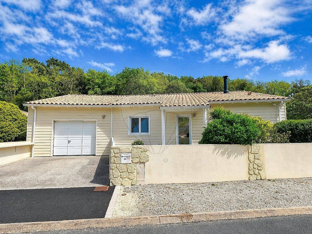 Maison à vendre, 131m², LES MATHES