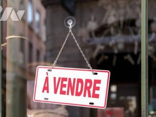 Local commercial à vendre 333 015 € La Roche-sur-Yon 85000