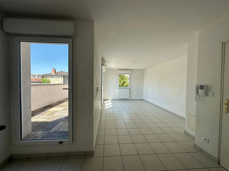 Maison à louer, 67m², IRIGNY