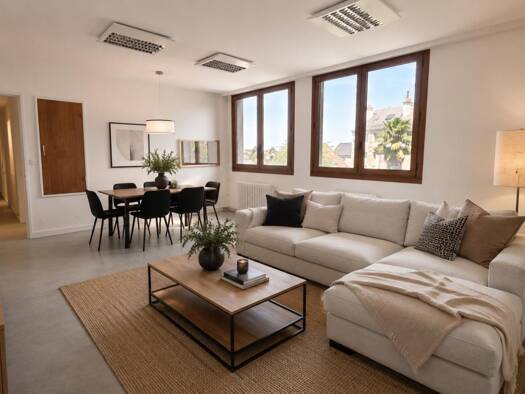 Appartement à vendre 300 000 € 11 pièces 6 chambres 181,56 m² 1er étage Trois Quartiers-Centre Ville Poitiers 86000
