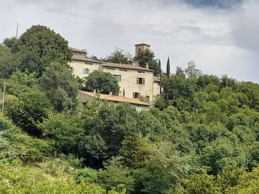 Maison à vendre 220 000 € 4 pièces 2 chambres 105 m² 624 m² de terrain Recoubeau-Jansac 26310