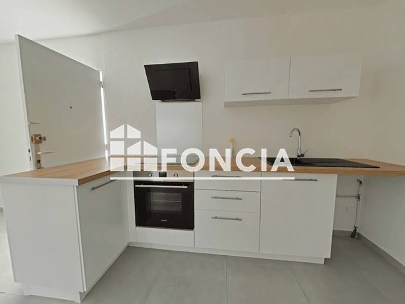 Maison à louer, 70m², SAINT CYR SUR MER