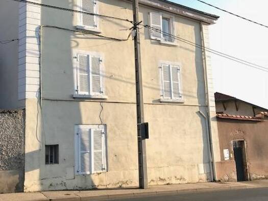 Appartement à louer 538 € 2 pièces 1 chambre 35 m² 2ème étage Centre-Bourg Saint-Genis-Laval 69230