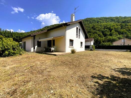 Maison à vendre 435 000 € 5 pièces 4 chambres 107 m² 575 m² de terrain Les Mortes-L'Oratoire-Les Contamines Domène 38420
