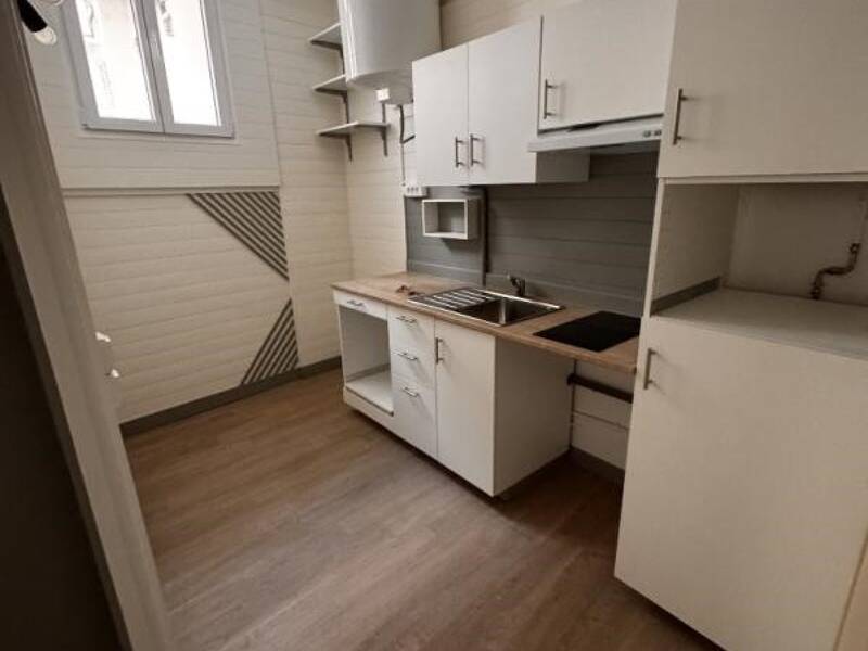 Maison à louer, 25m², MARSEILLE 4E