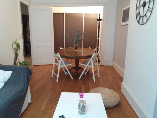 Appartement à louer 1 353 € 4 pièces 3 chambres 83,3 m² Étage 2/5 Brotteaux Lyon 6ème arrondissement 69006
