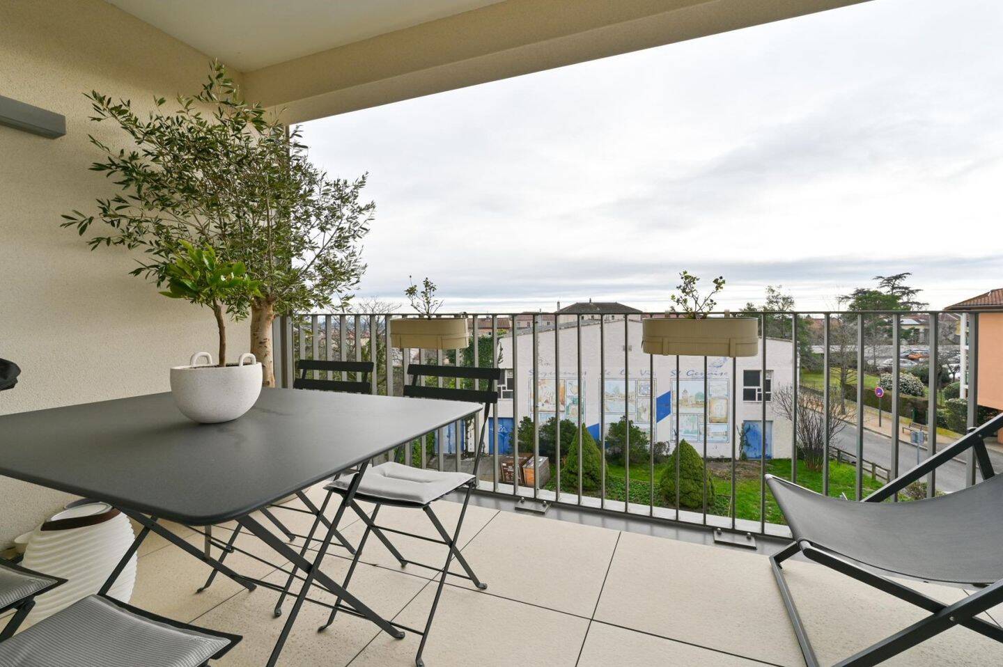 Maison à vendre, 65m², SAINT GENIS LES OLLIERES