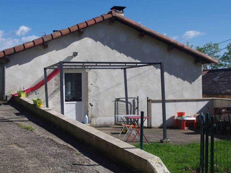 Maison à louer, 81m², L'HOSPITALET DU LARZAC