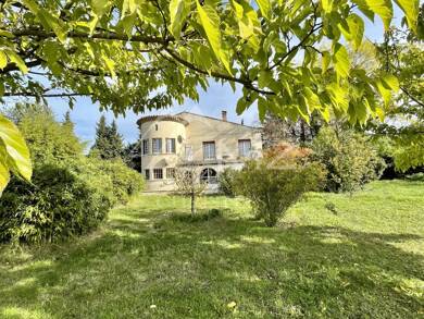 Maison à vendre 682 000 € 7 pièces 3 chambres 120 m² 13 000 m² de terrain Lourmarin 84160