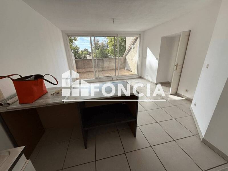 Maison à louer, 42m², SAINT MARTIN DE CRAU