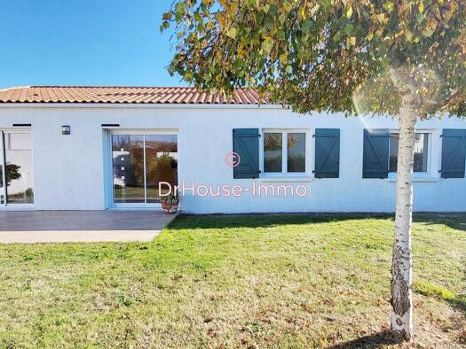 Maison à vendre 370 000 € 5 pièces 3 chambres 139 m² 678 m² de terrain Jard-sur-Mer 85520