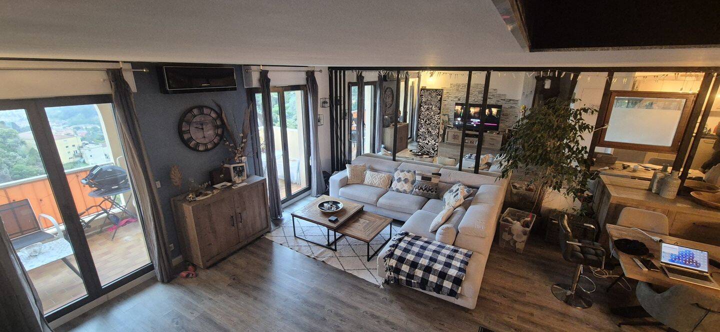 Maison à louer, 79m², GORBIO