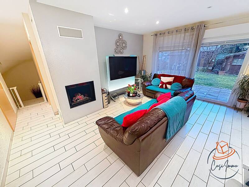 Maison à vendre, 195m², ORNEX