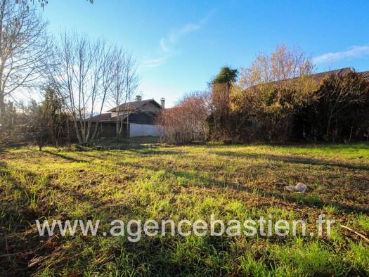 Terrain à vendre 370 000 € 565 m² de terrain Versonnex 01210
