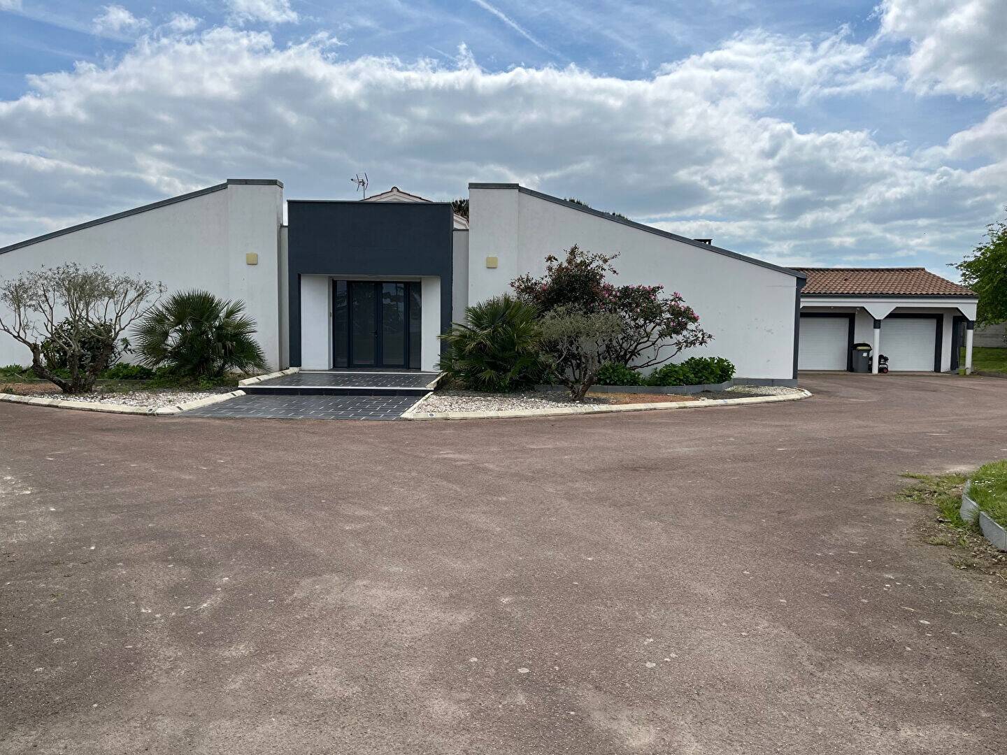 Maison à vendre, 371m², LE FENOUILLER
