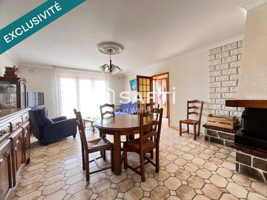 Maison de plain-pied à vendre 215 800 € 3 pièces 2 chambres 76 m² 947 m² de terrain Saint-Hilaire-la-Forêt 85440