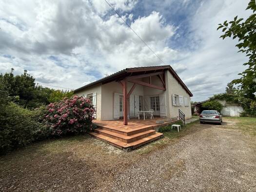 Maison à vendre 169 900 € 5 pièces 3 chambres 127 m² 5 530 m² de terrain Saint-Étienne-de-Fougères 47380