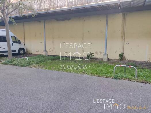 Parking à louer 45 € Cavaillon 84300