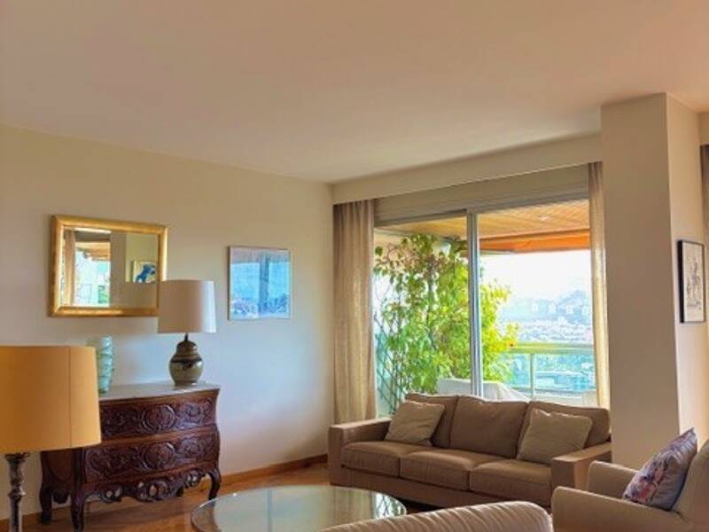 Maison à louer, 138m², MARSEILLE 8E