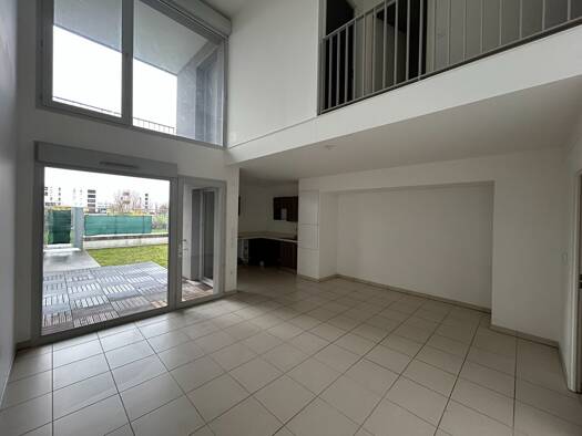 Duplex à vendre 260 000 € 4 pièces 3 chambres 91 m² RDC Nord Beauzelle 31700