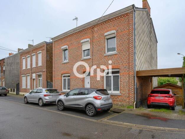 Maison à vendre 171 800 € 5 pièces 4 chambres 158 m² 218 m² de terrain Saint Marcel Hautmont 59330