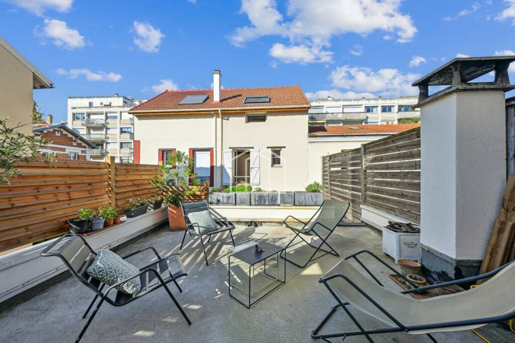 Maison à vendre, 136m², SURESNES