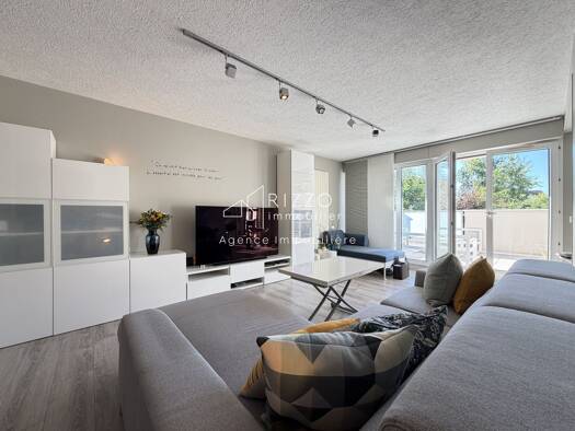 Duplex à vendre 459 000 € 4 pièces 3 chambres 93 m² Gex 01170