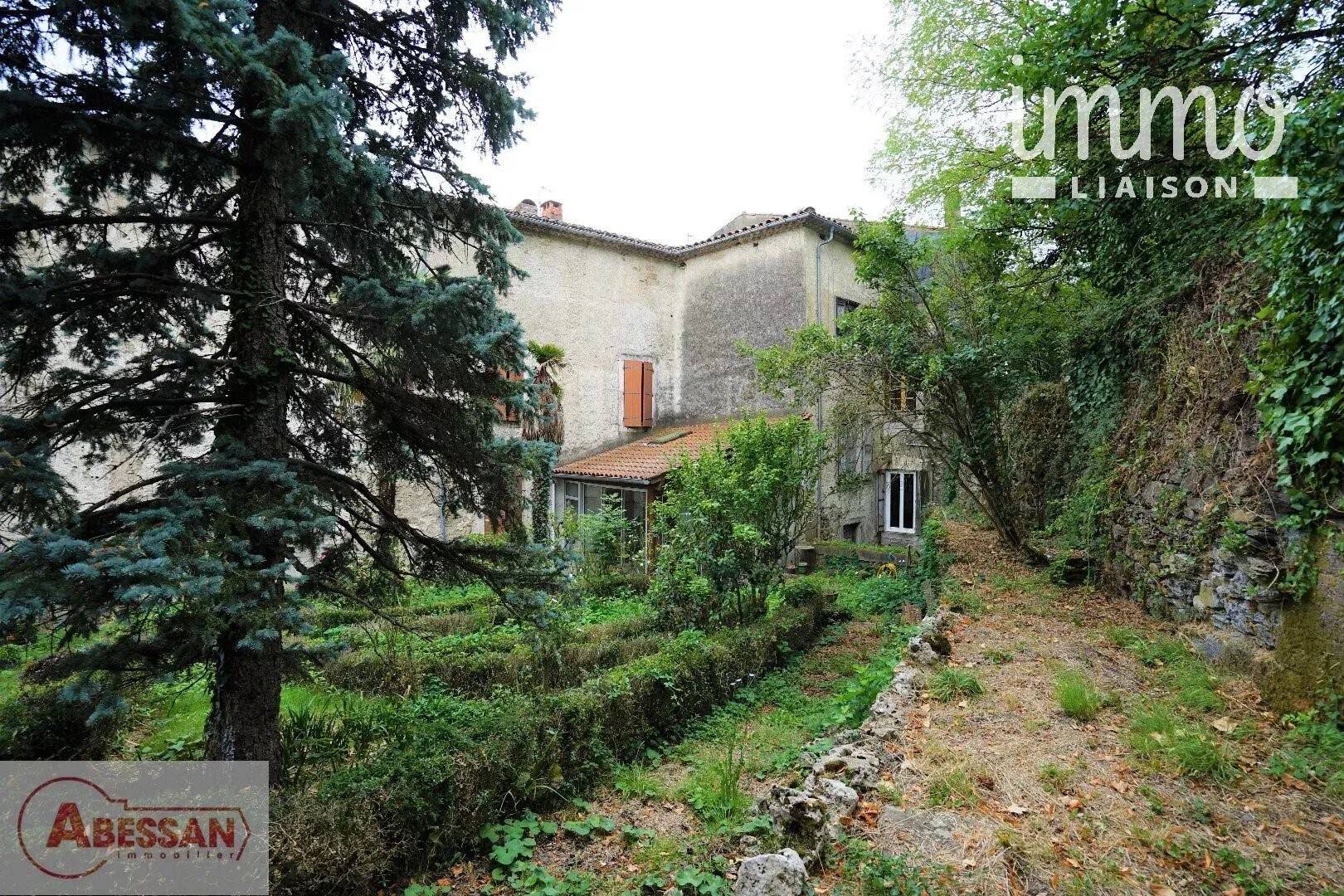 Maison à vendre, 230m², SAINT PONS DE THOMIERES