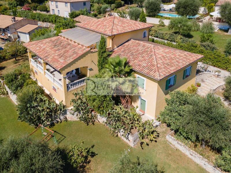 Maison à vendre, 215m², GATTIERES