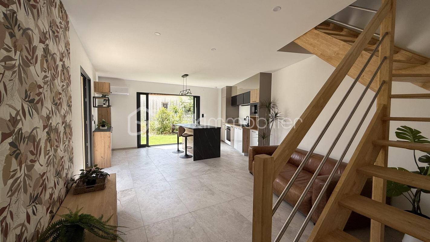Maison à vendre, 88m², POMEROLS