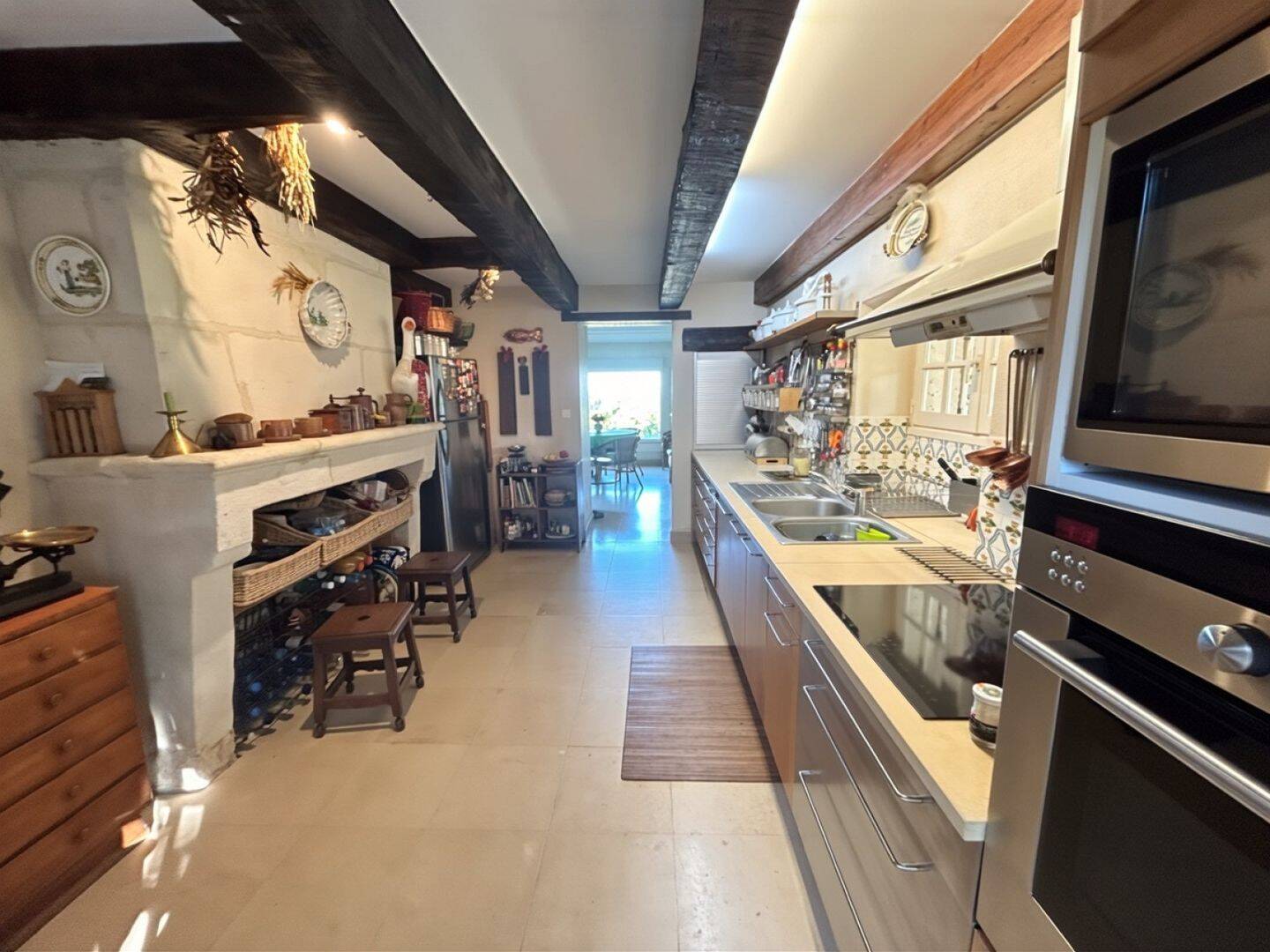 Maison à vendre, 334m², ROULLET SAINT ESTEPHE