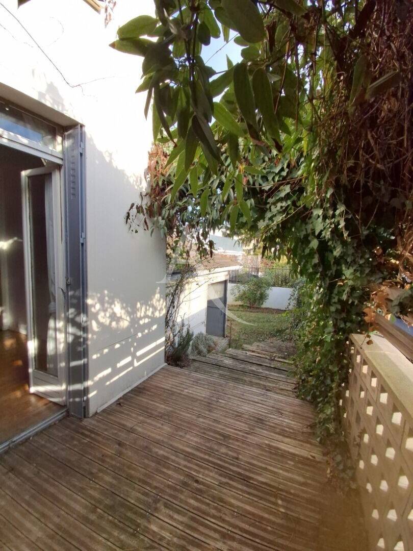 Maison à vendre, 73m², SURESNES