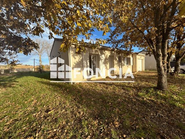Maison à louer, 81m², CADALEN